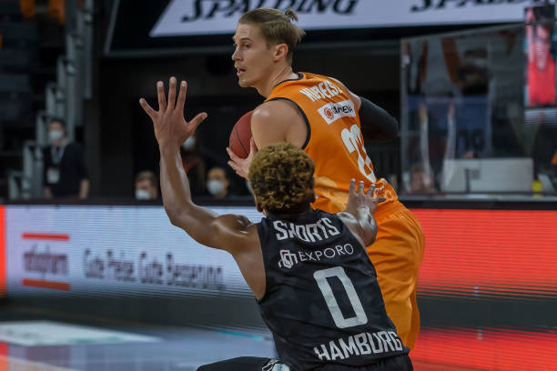 出需要更多 出需要更多