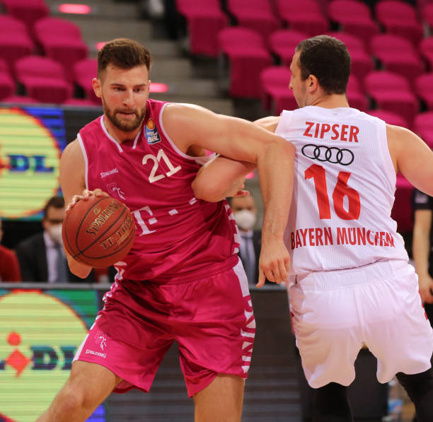 他们以一场 他们以一场