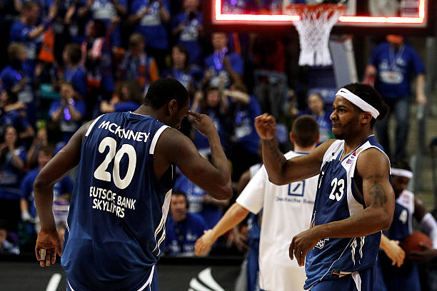 的基础上 的基础上