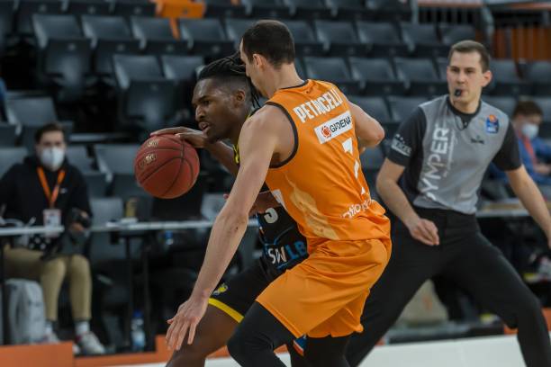 的底线抽球 的底线抽球