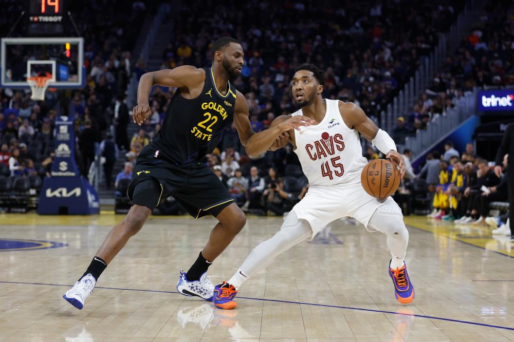 解密两队策 解密两队策